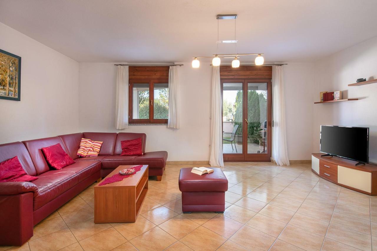 Ferienhaus Joy Лижнян Экстерьер фото